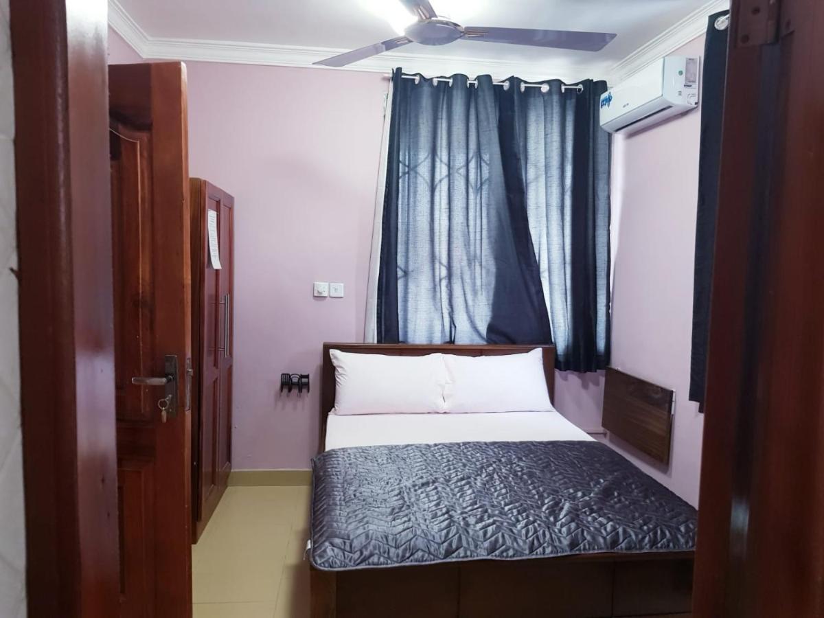 Queen'S Hill Lodge Gbawe Esterno foto